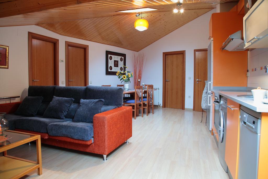 Vivienda Turistica Los Mesones Agreda Exterior photo