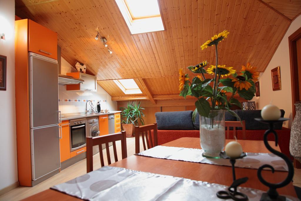 Vivienda Turistica Los Mesones Agreda Room photo